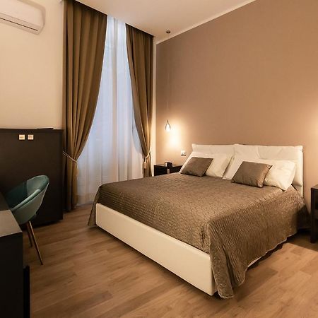Fj Bianco Guest House เนเปิลส์ ภายนอก รูปภาพ