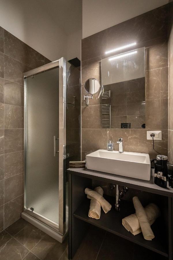 Fj Bianco Guest House เนเปิลส์ ภายนอก รูปภาพ