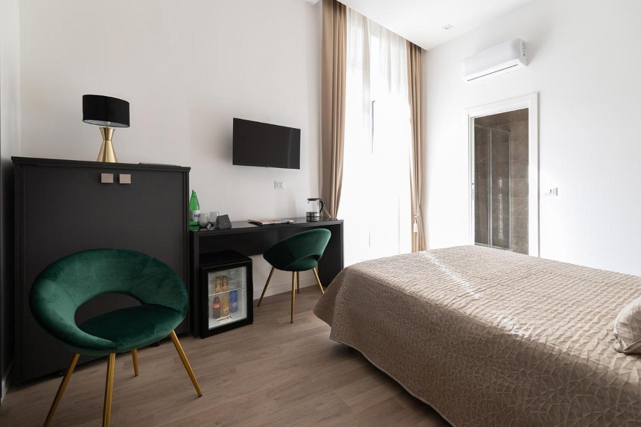 Fj Bianco Guest House เนเปิลส์ ภายนอก รูปภาพ